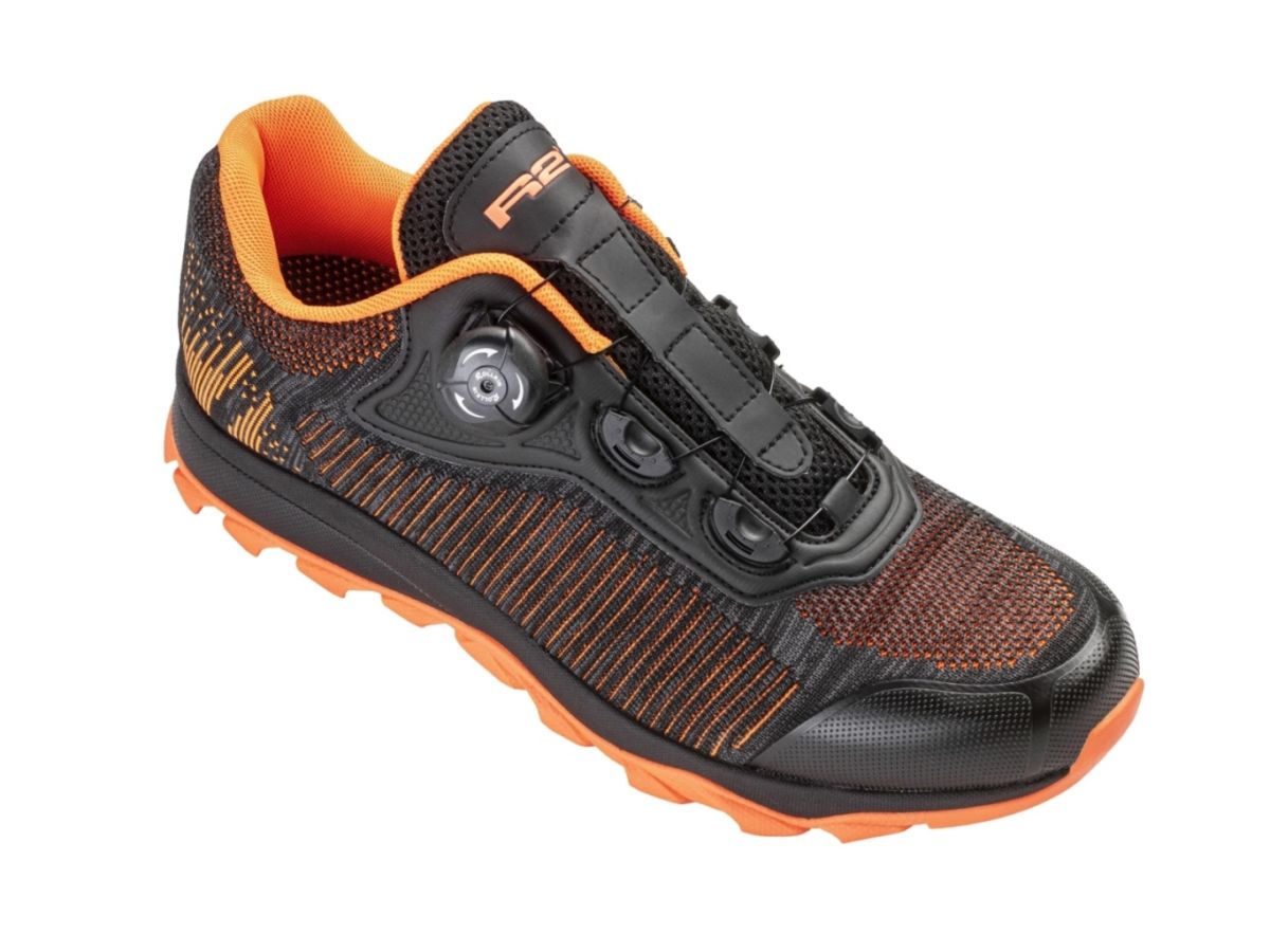 CYKLISTICKÉ BOTY R2 ORION ATSH01C 38 CYKLISTICKÉ BOTY R2 ORION ATSH01C 38