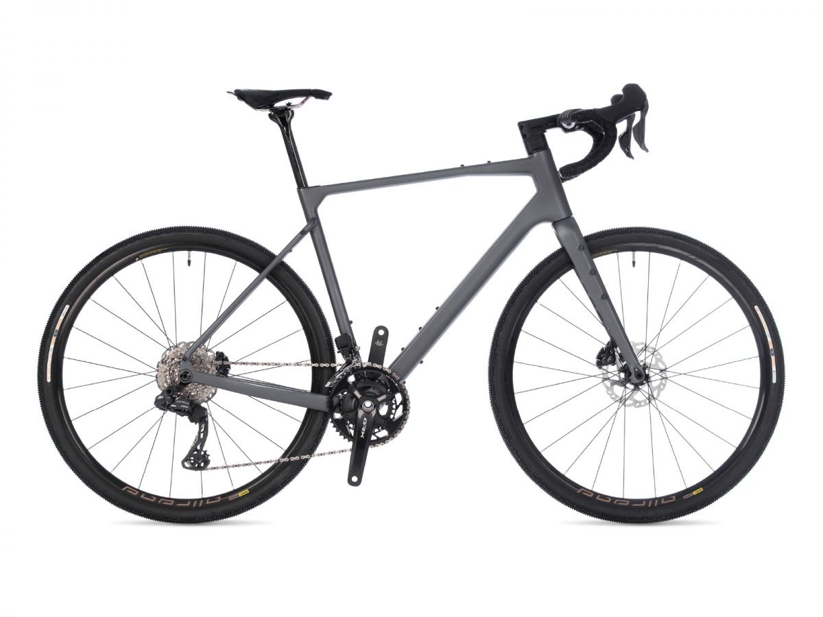 AUTHOR Guru 3.0 2025 48 šedá-matná/černá Gravel kolo AUTHOR Guru 3.0 2025 48 šedá-matná/černá Gravel kolo