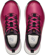 Boty Keen VERSACORE WP WOMEN beaujolais/gold flame US 9