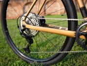 AUTHOR Guru 2.0 2025 54 zlatá-matná/černá Gravel kolo